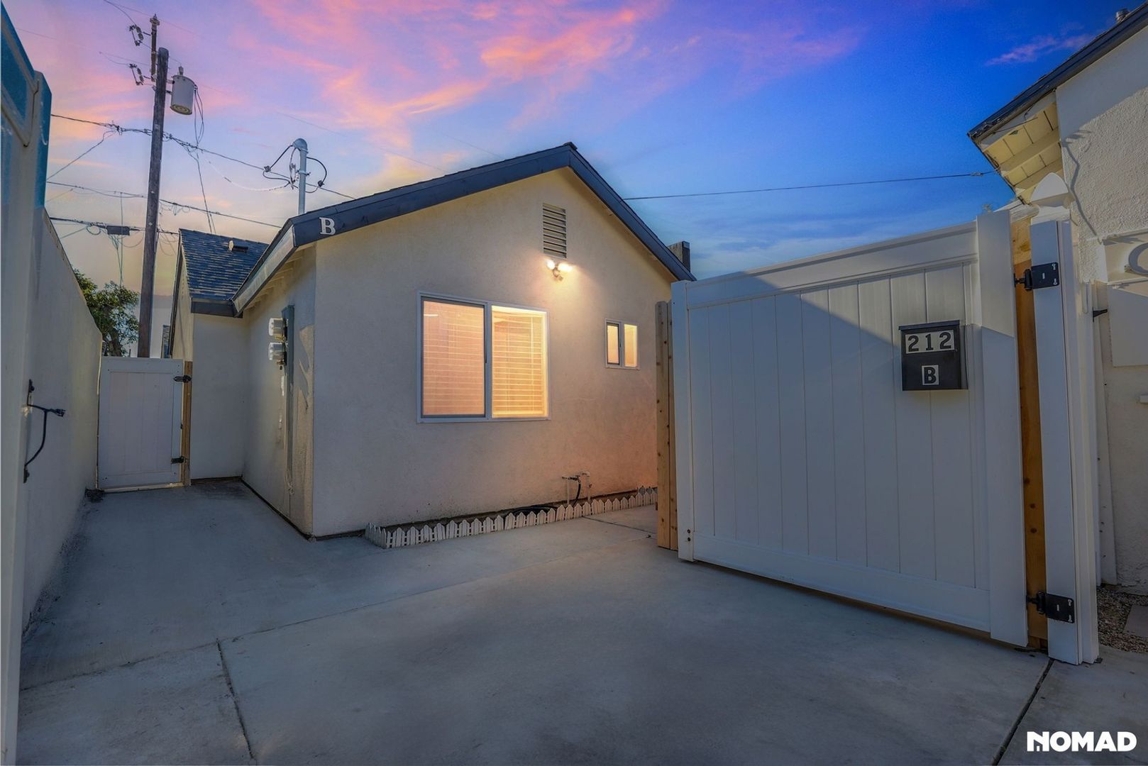 Anaheim House: 212 E Florence Ave