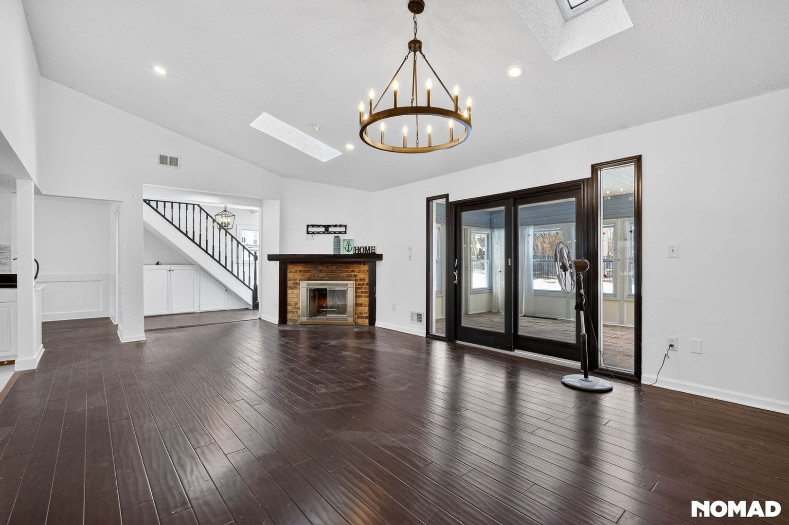 Toms River House: 102 Oak Glen Rd