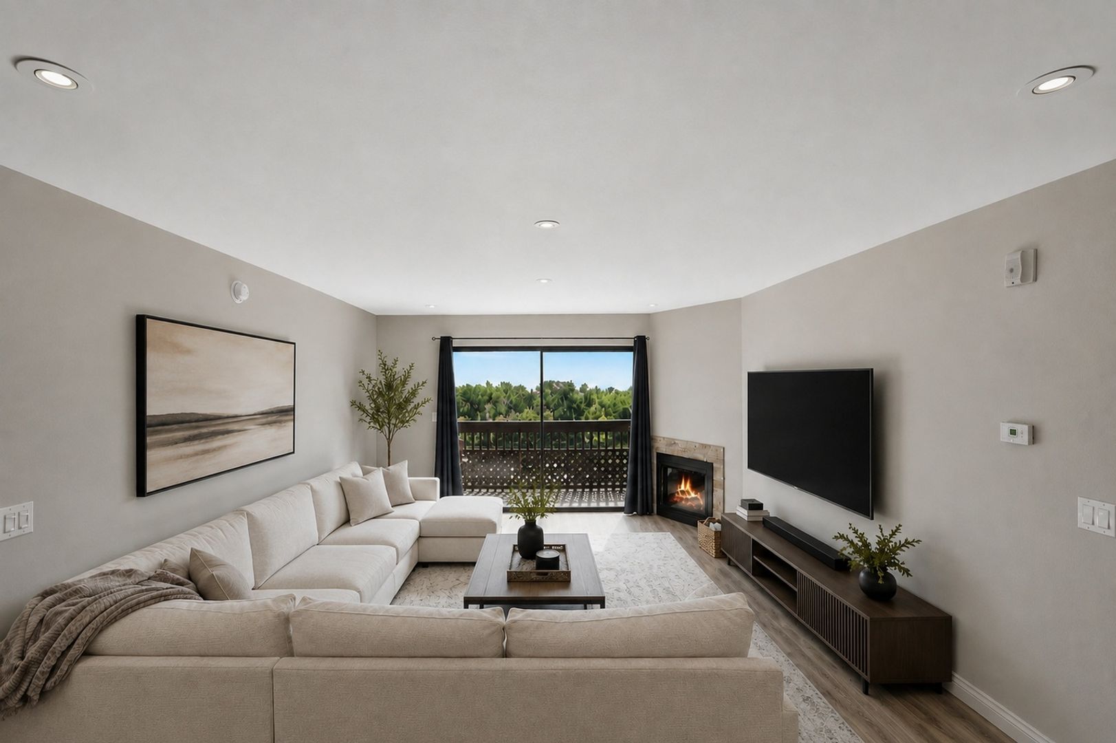 Woodland Hills Condo: 22100 Burbank Blvd