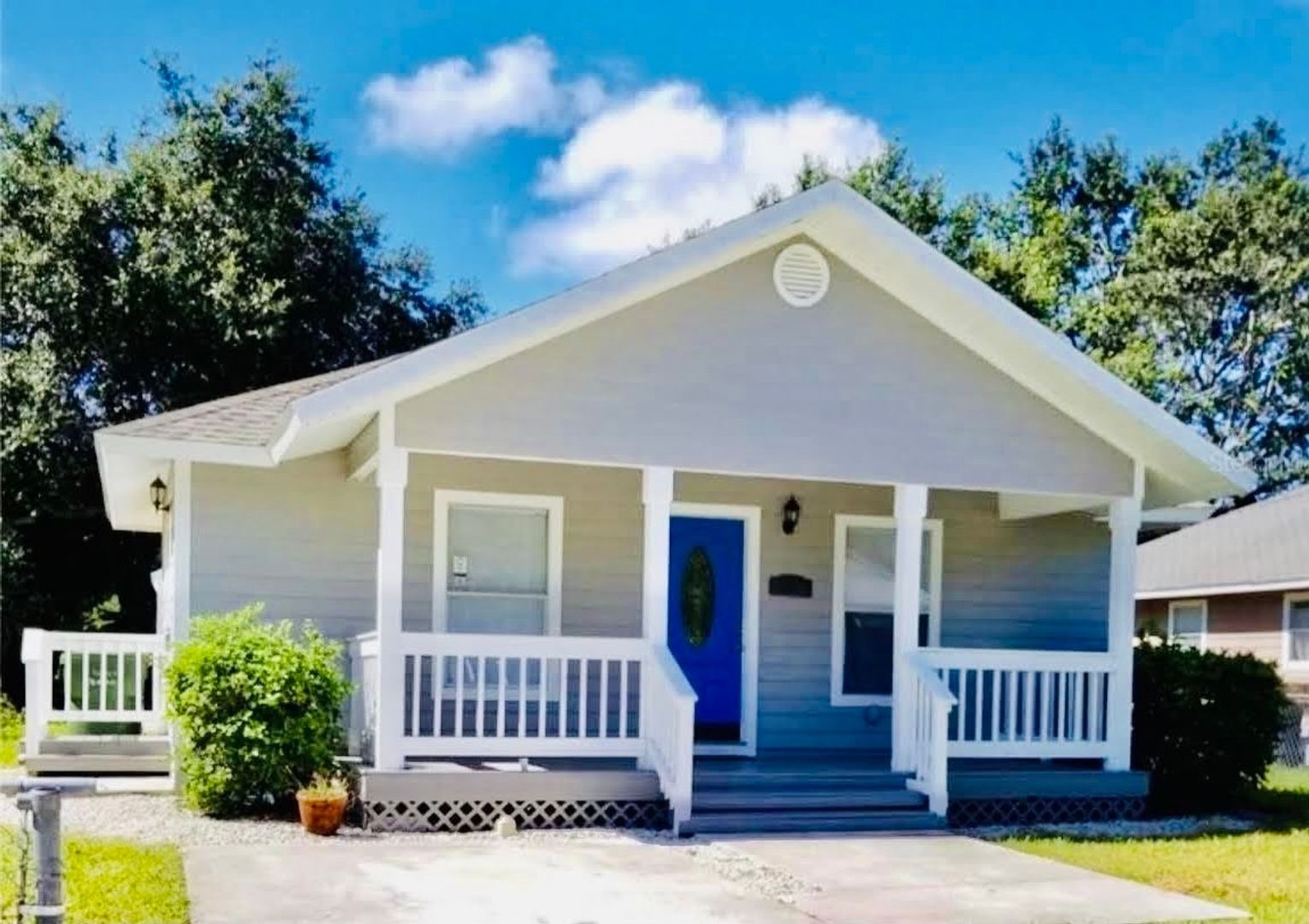 Sarasota House: 1550 21st St