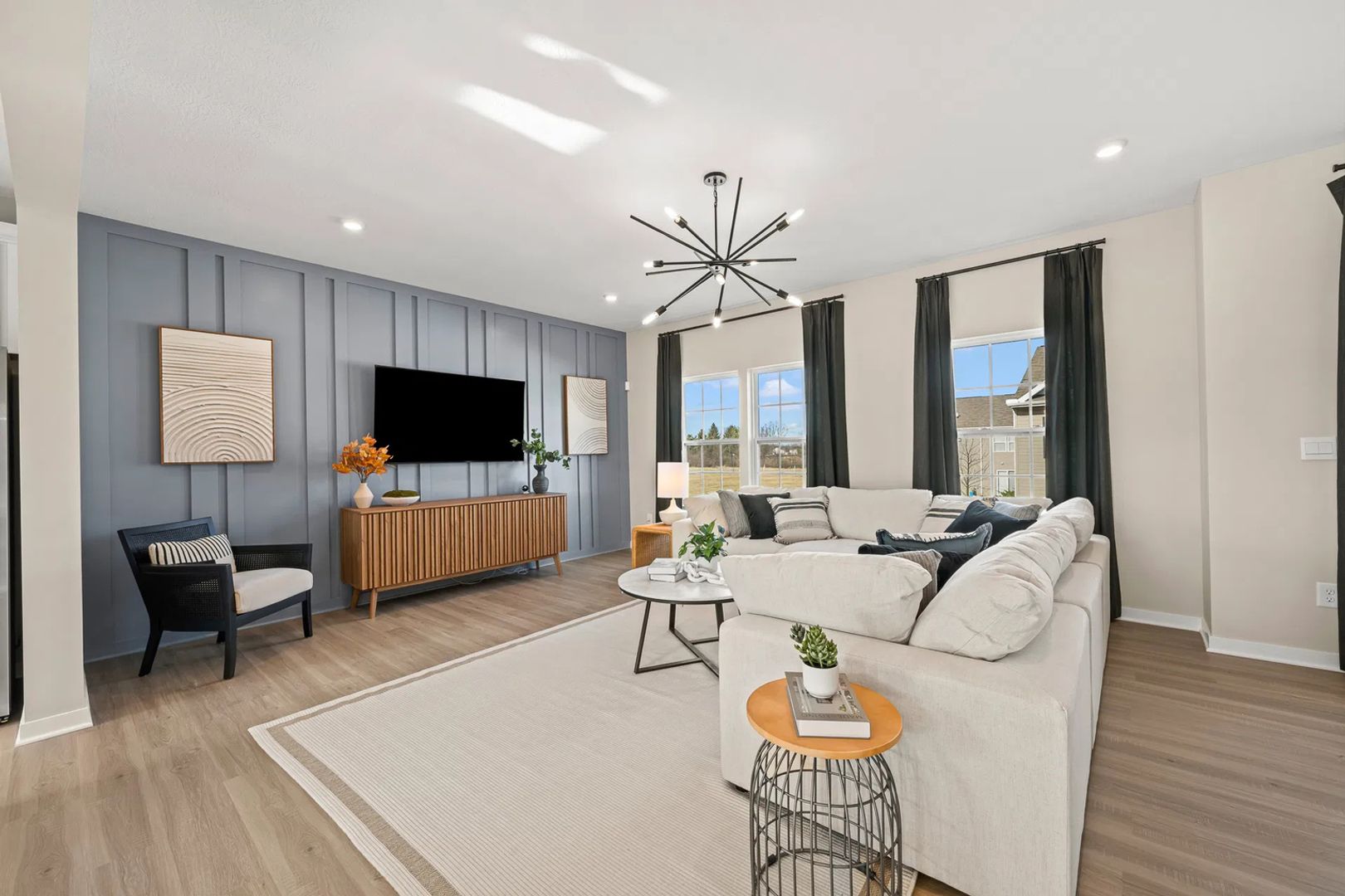 Reynoldsburg Townhome: 110 Red Willow Dr