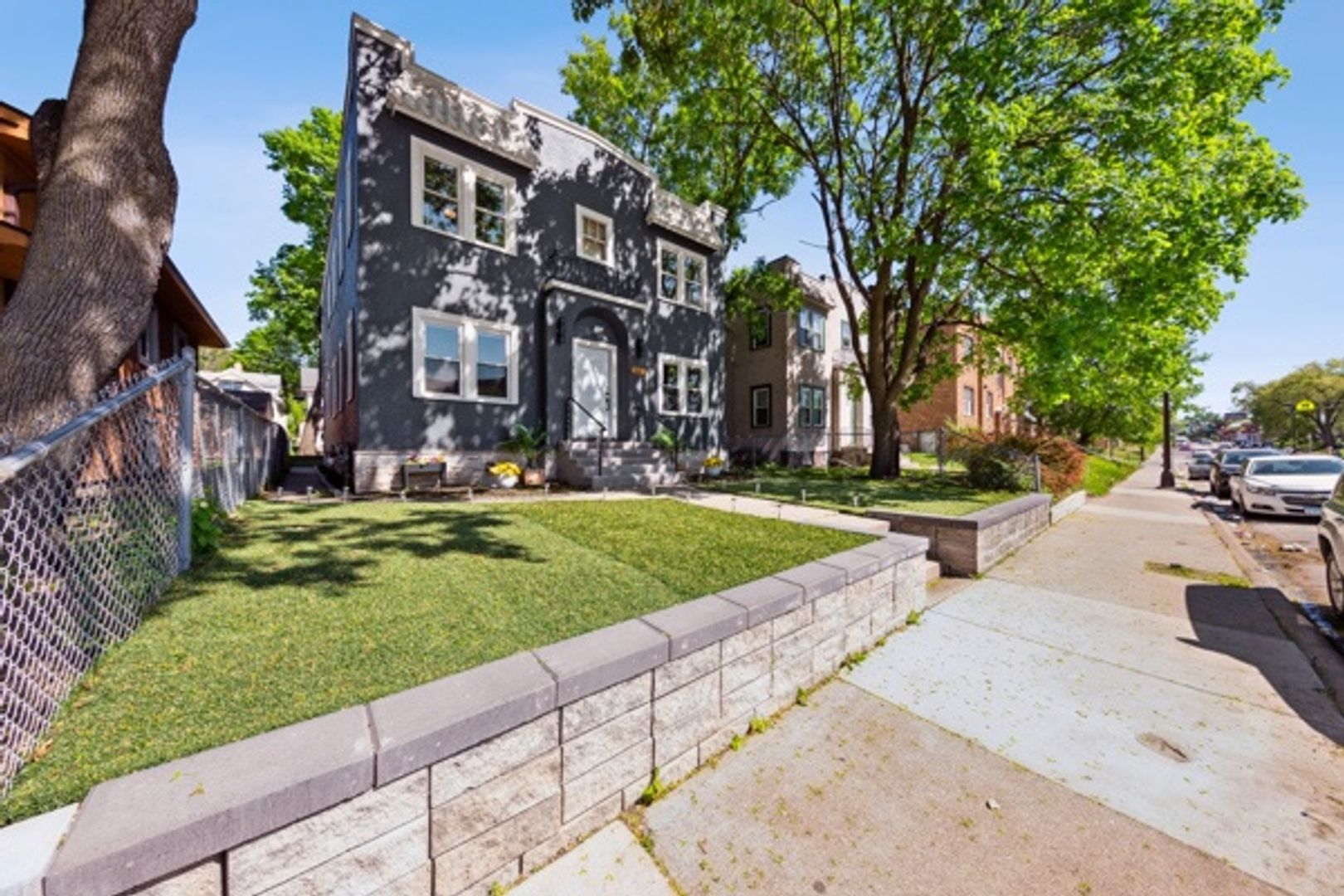 Minneapolis Townhome: 3322 Penn Ave N