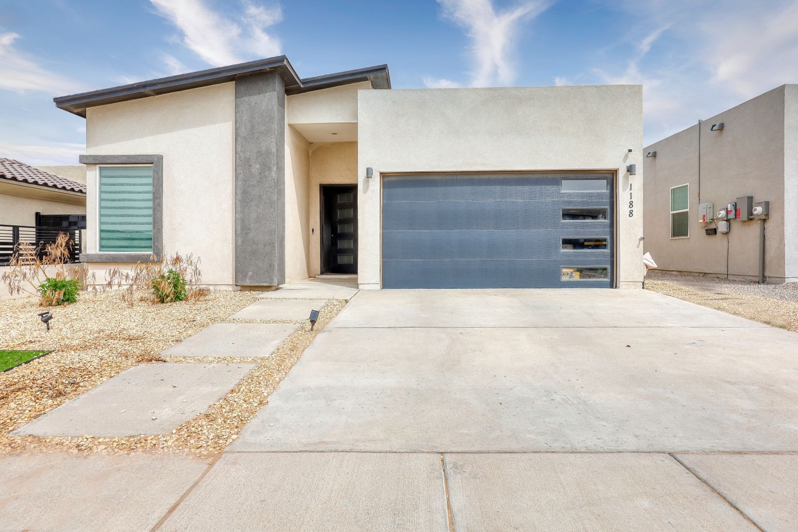 El Paso House: 1188 Summer Rain St