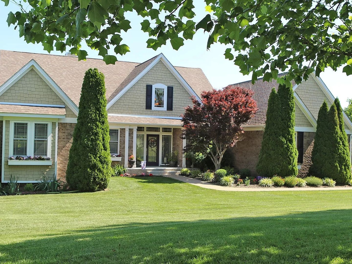 4 Bedroom Single Family Home in Midway