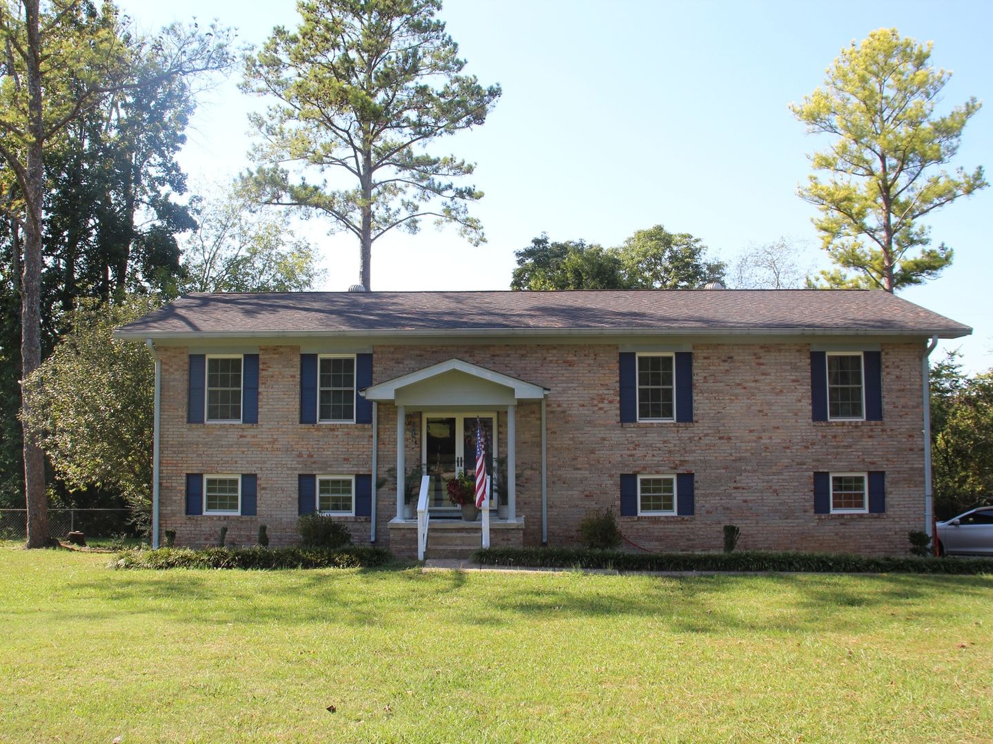 Chattanooga House: 8626 Surry Cir