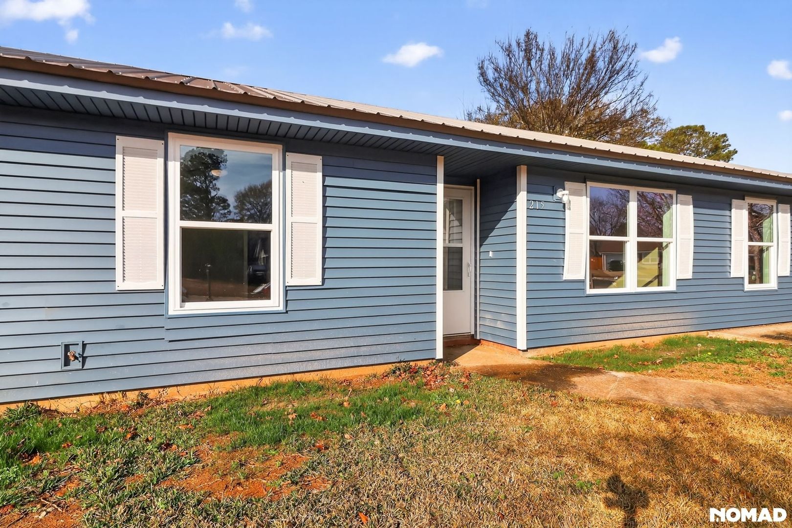 Warner Robins House: 215 Oxford Ln