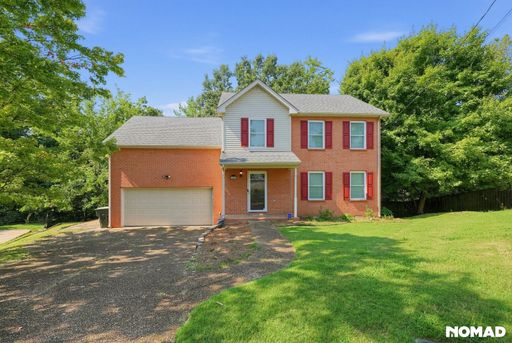 Spacious 3BR Home with Bonus Room & Private Wooded Deck – photo 1