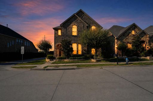 Spacious 4BR House in Irving | Coppell ISD – photo 1