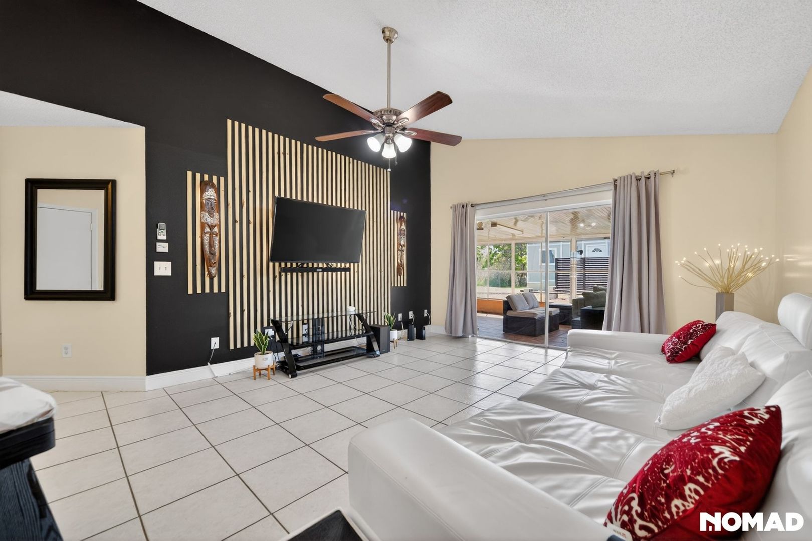 Orlando House: 293 Chicago Woods Cir