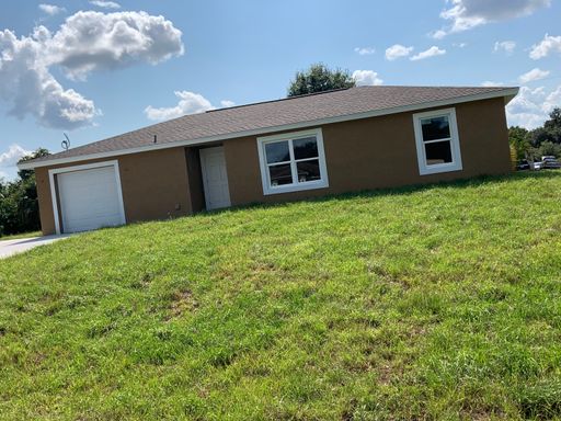 Charming 3BR House in Labelle