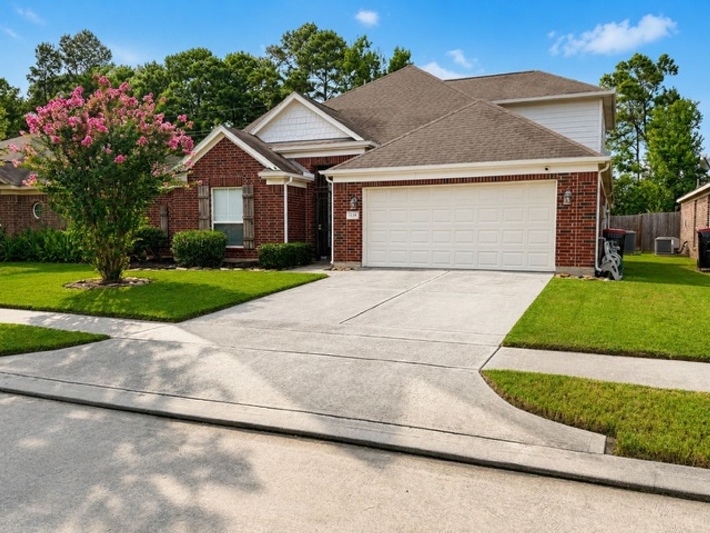 Houston House: 1330 Yucca Mountain Dr