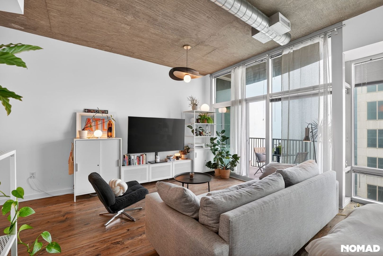 Atlanta Condo: 943 Peachtree St Ne