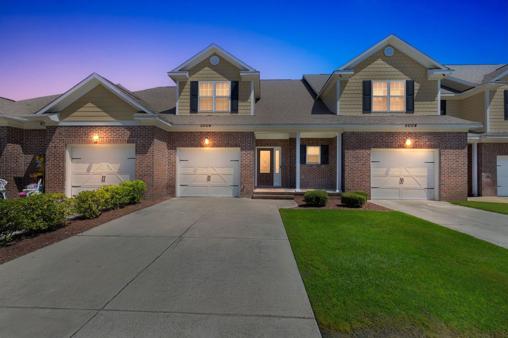 Fayetteville Townhome: 5006 Waterloo Ave