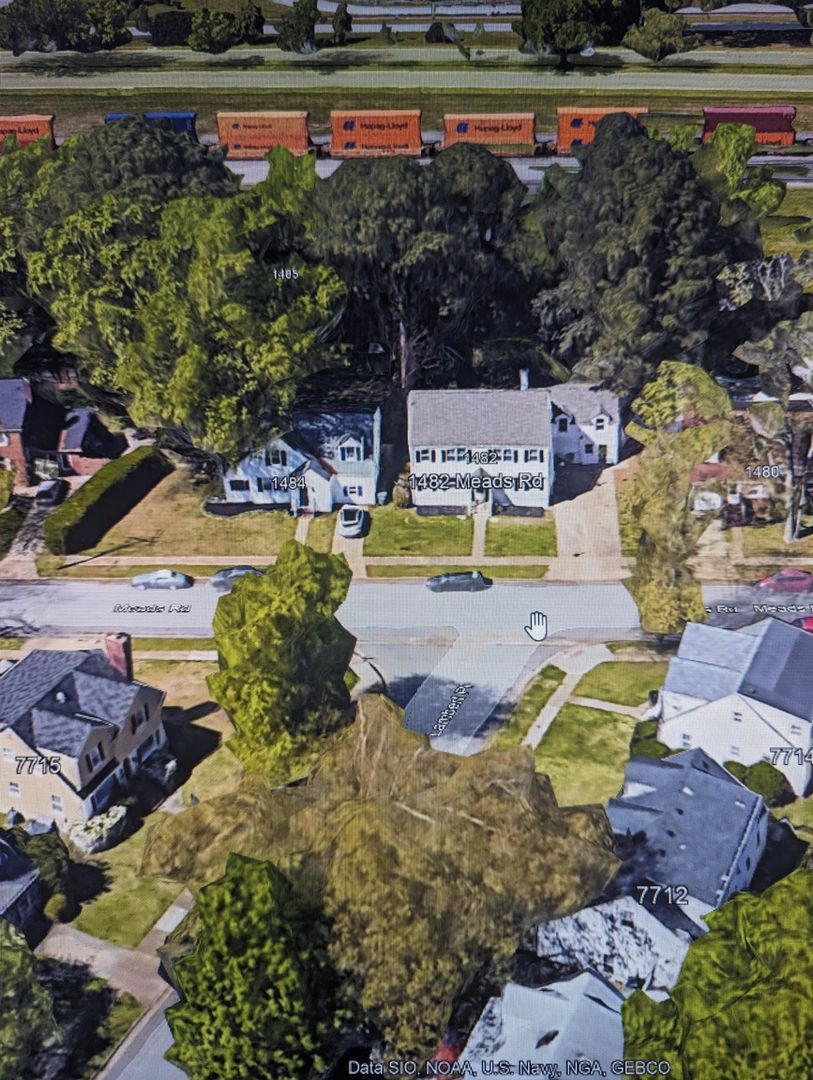 Norfolk Townhome: 1482 Meads Rd