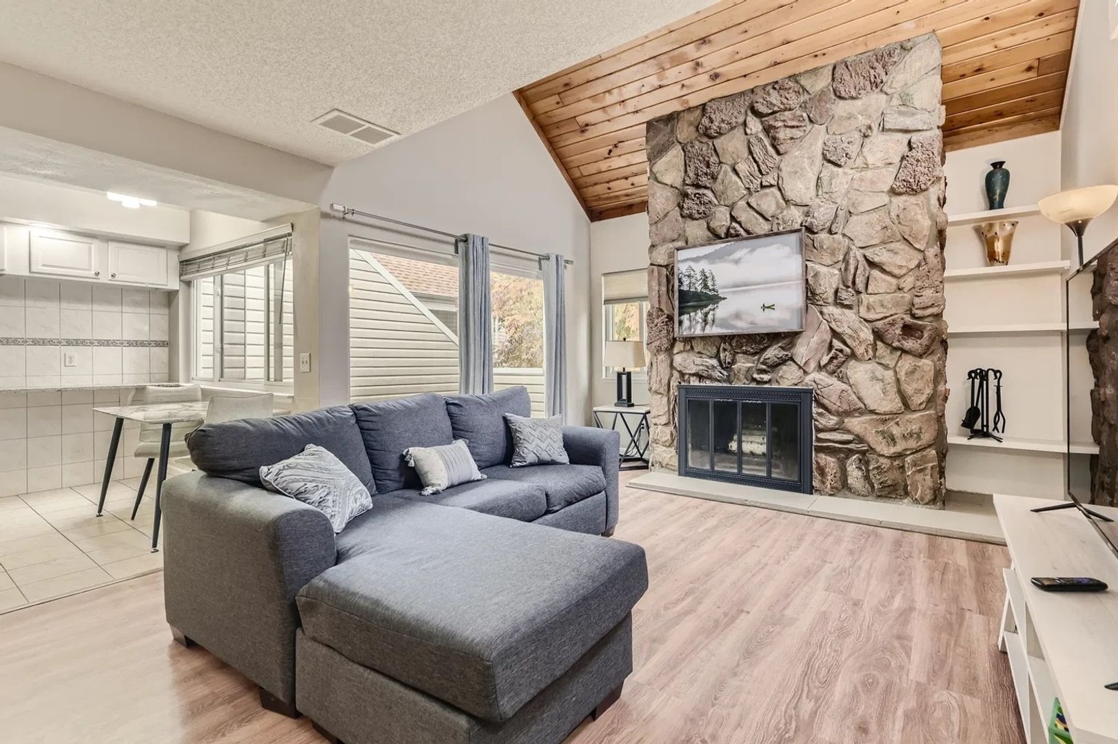 Aurora Condo: 2656 S Xanadu Way