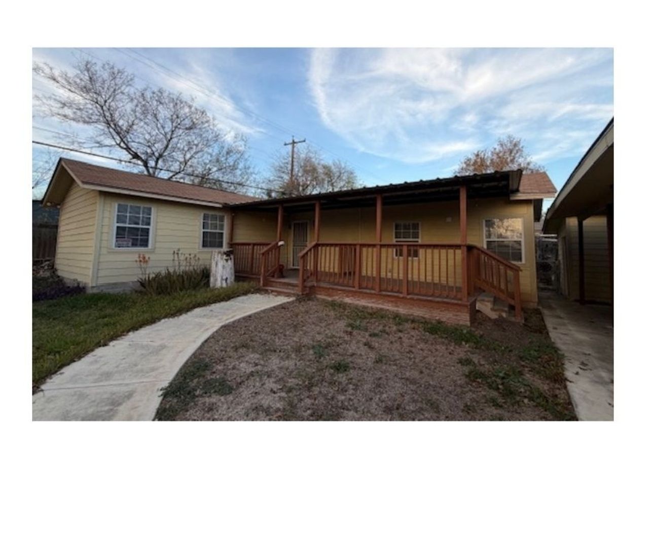 San Antonio Townhome: 159 McDougal Ave