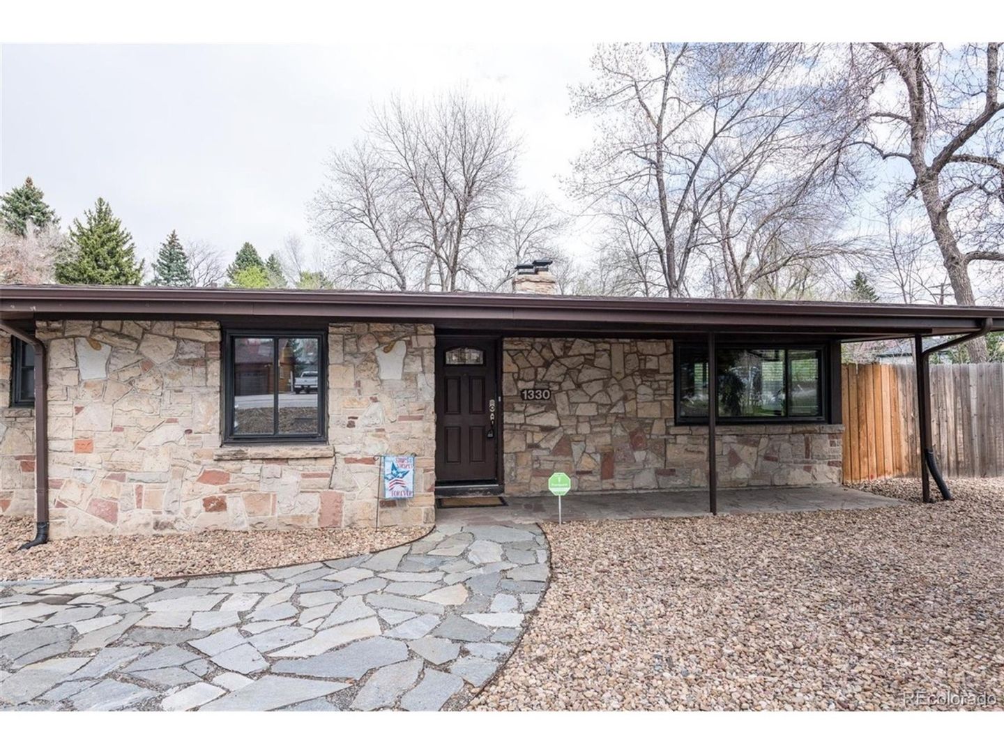 Denver House: 1330 Kipling St
