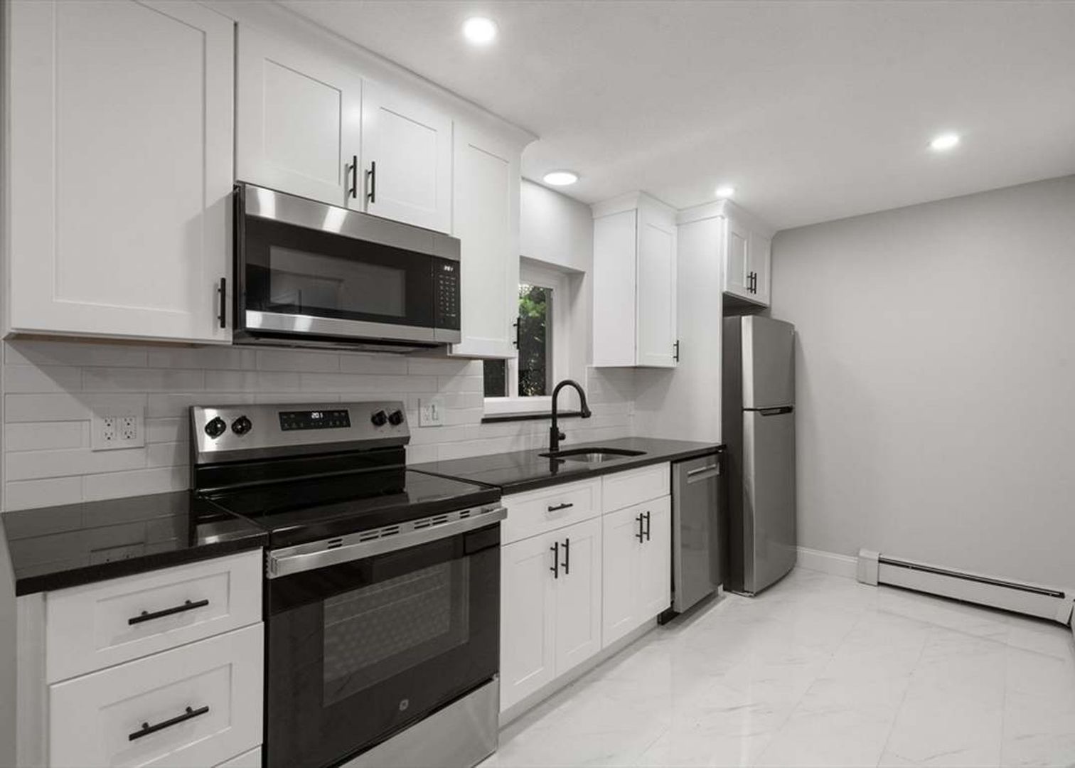 Newtonville Condo: 89 Walnut St