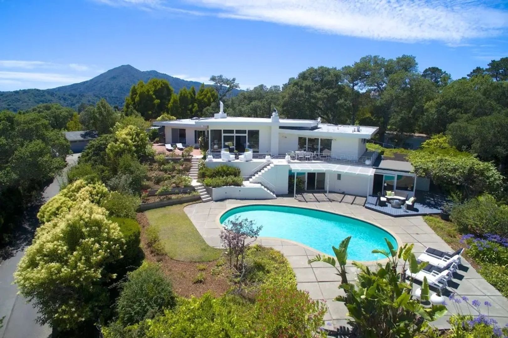 San Rafael House: 40 Twain Harte Ln