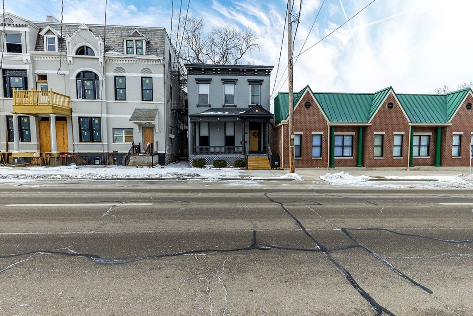 Covington Townhome: 1009 Scott St