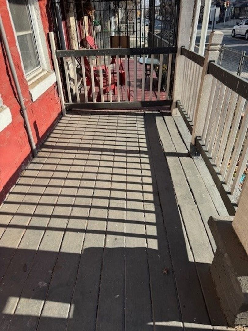 Camden House: 643 State St