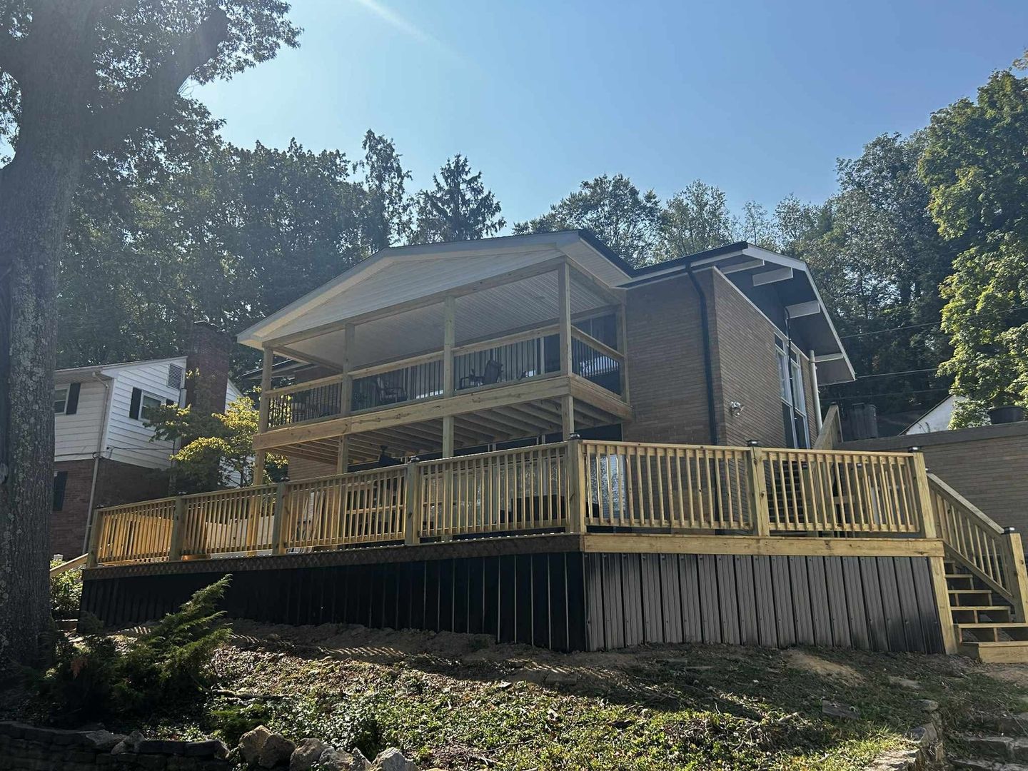 Charleston House: 604 Bendview Dr