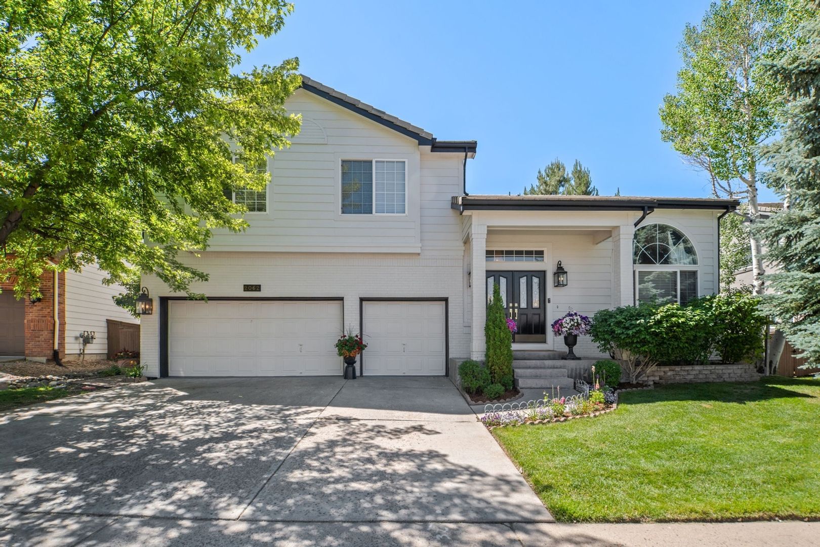 Highlands Ranch House: 2062 Hyacinth Rd
