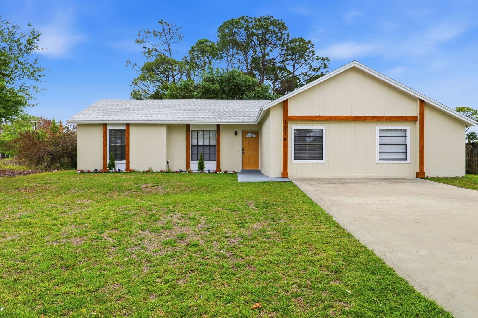 Palm Bay House: 1214 Pace Dr Nw