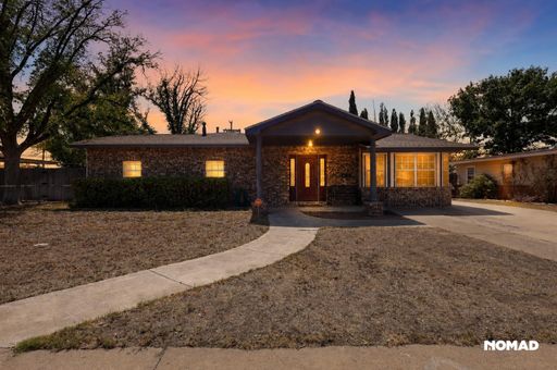 Spacious 4BR House in Odessa – photo 1