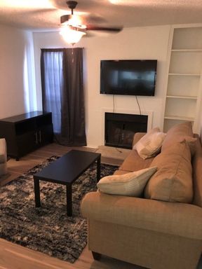 Charming 1BR Condo in Dallas – photo 1