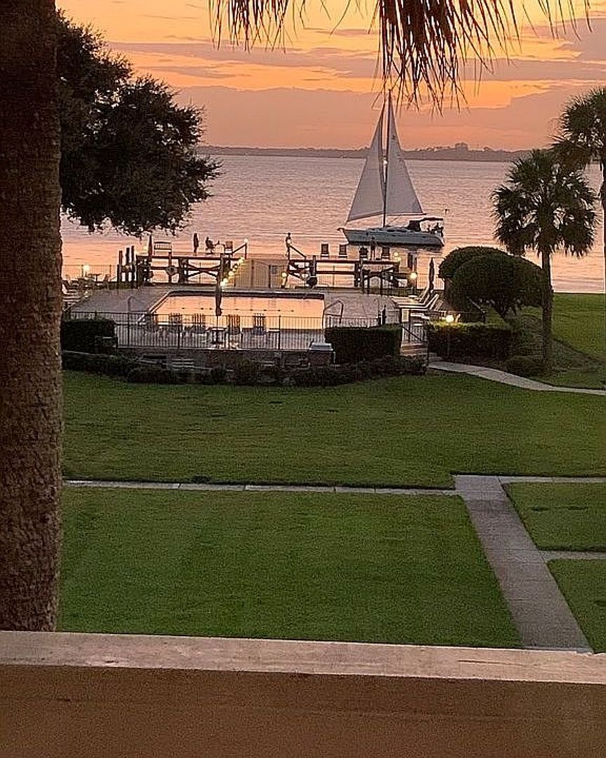 Jacksonville Condo: 842 Cedar St