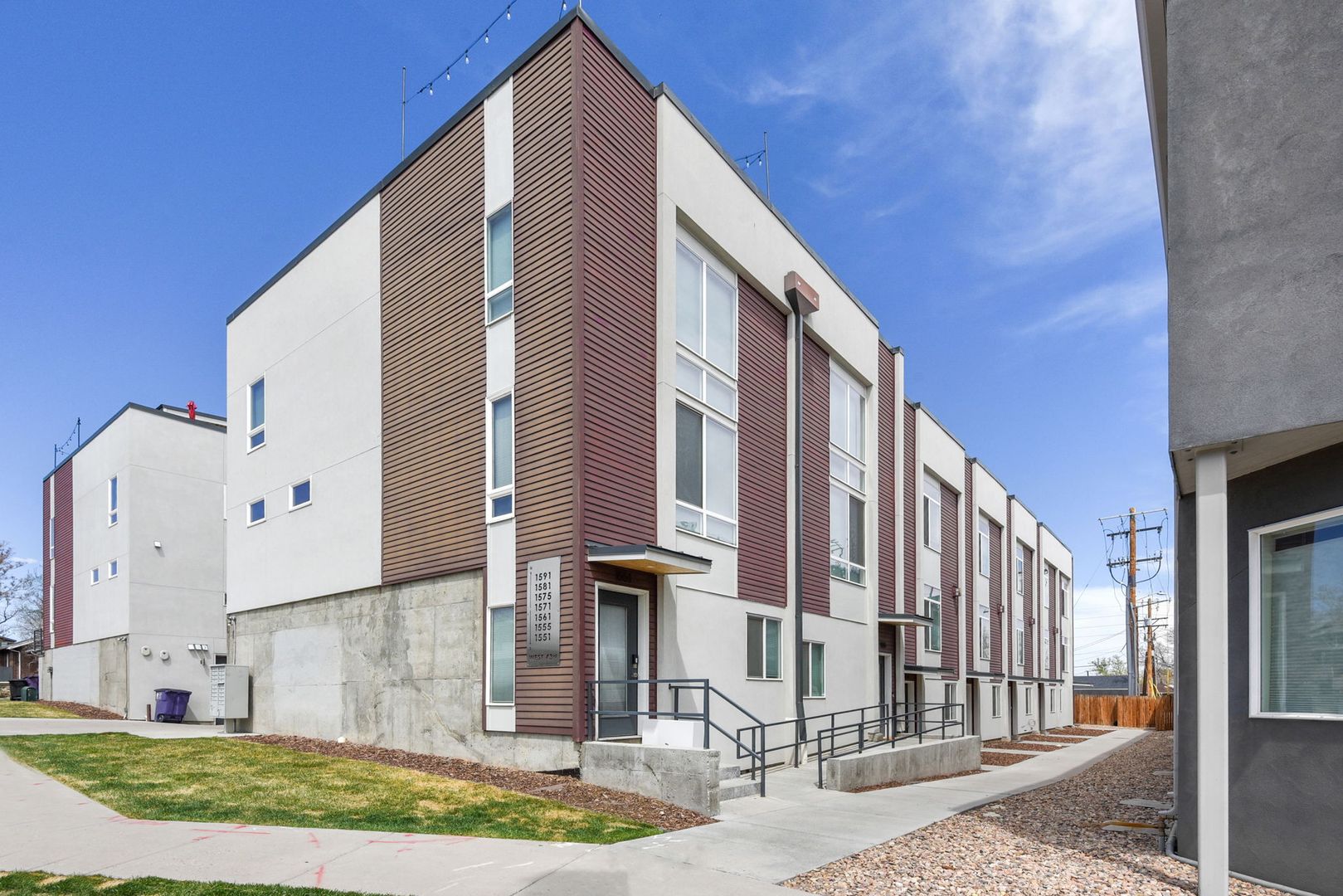 Denver House: 1551 W 43 Rd Ave