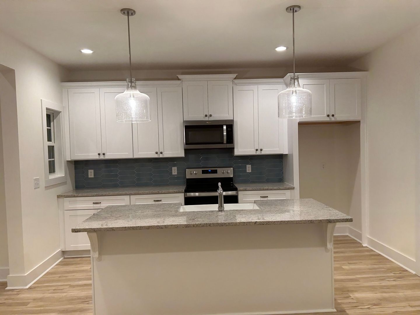 Opelika House: 1098 Burrow Cir