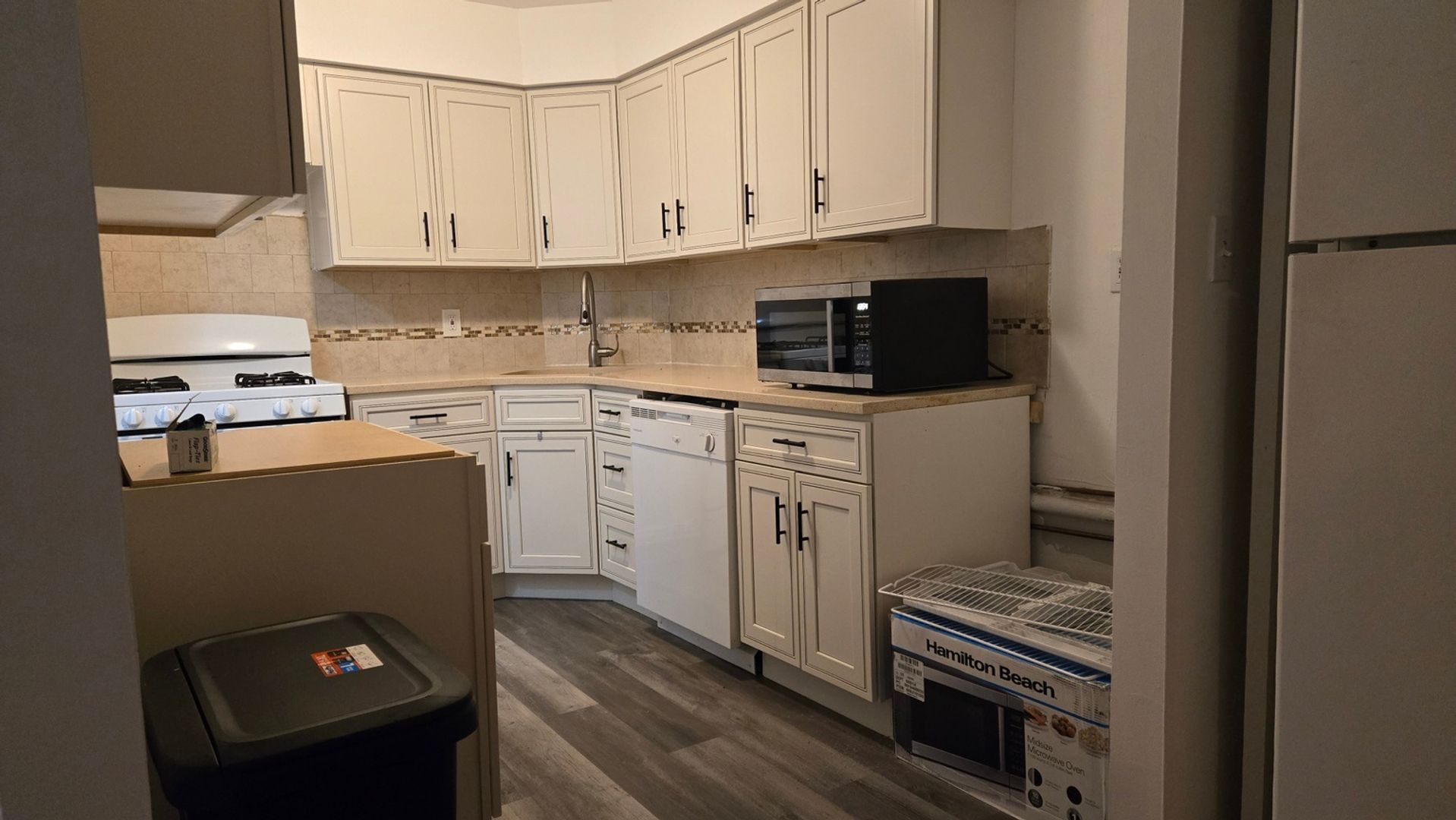 Howard Beach Townhome: 15539 78th St