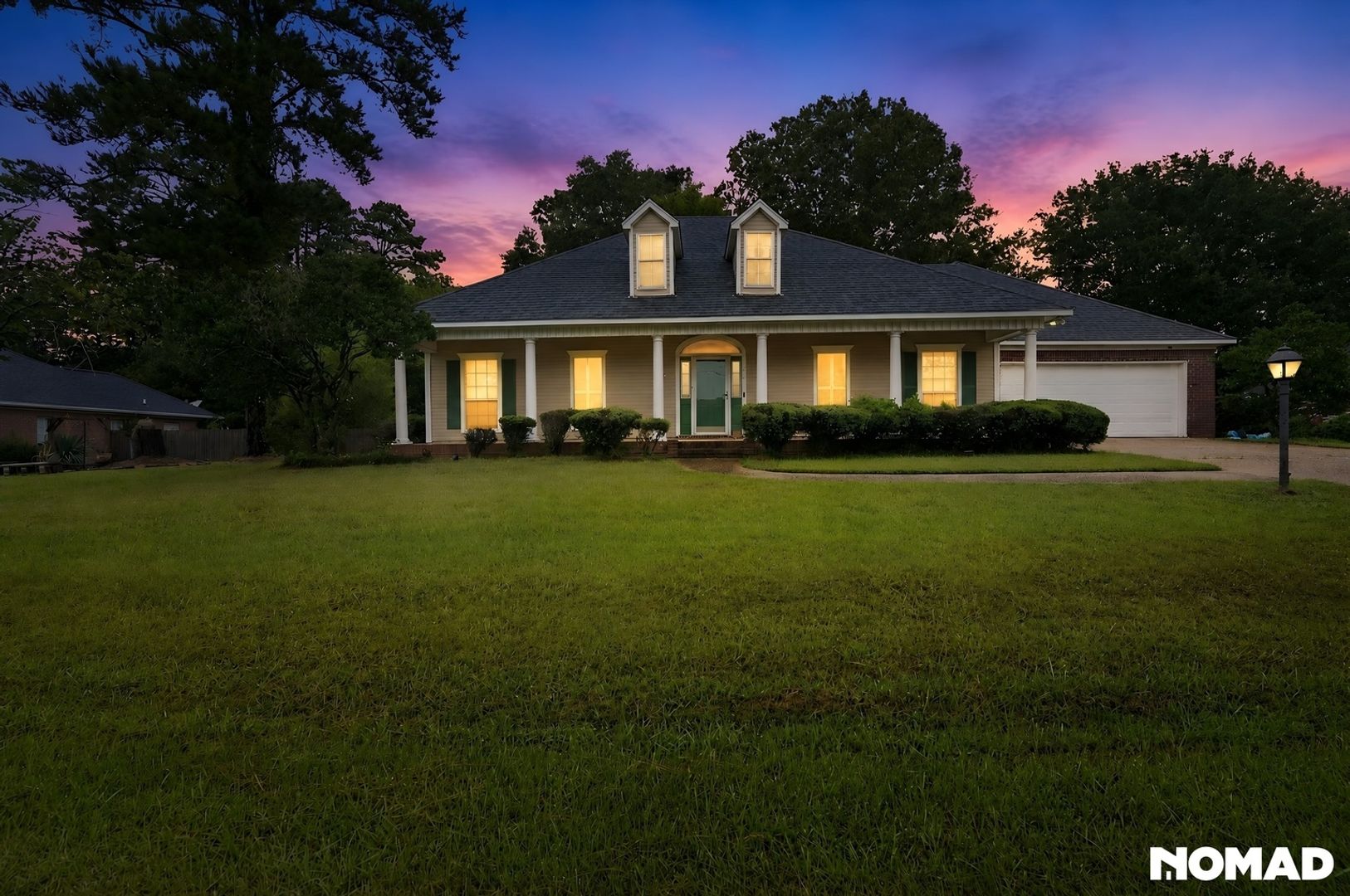 Jackson House: 312 Wildwood Blvd