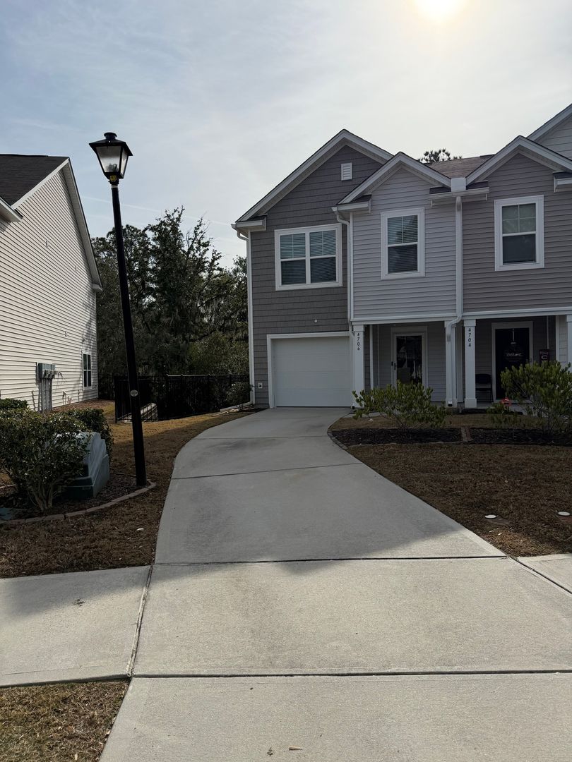 North Charleston Townhome: 4706 Palm View Cir