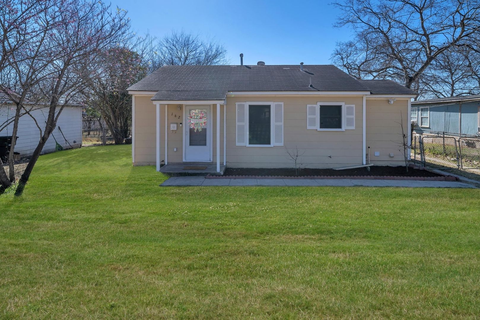 San Antonio House: 162 Mcdougal Ave