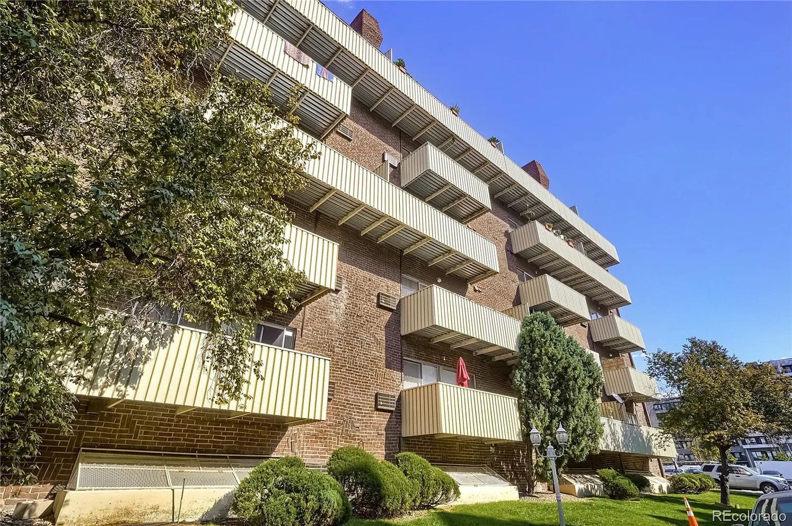 Denver Condo: 4110 Hale Pkwy
