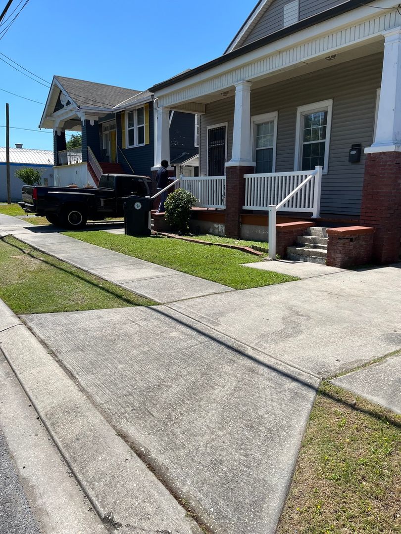 New Orleans Townhome: 8210 Forshey St