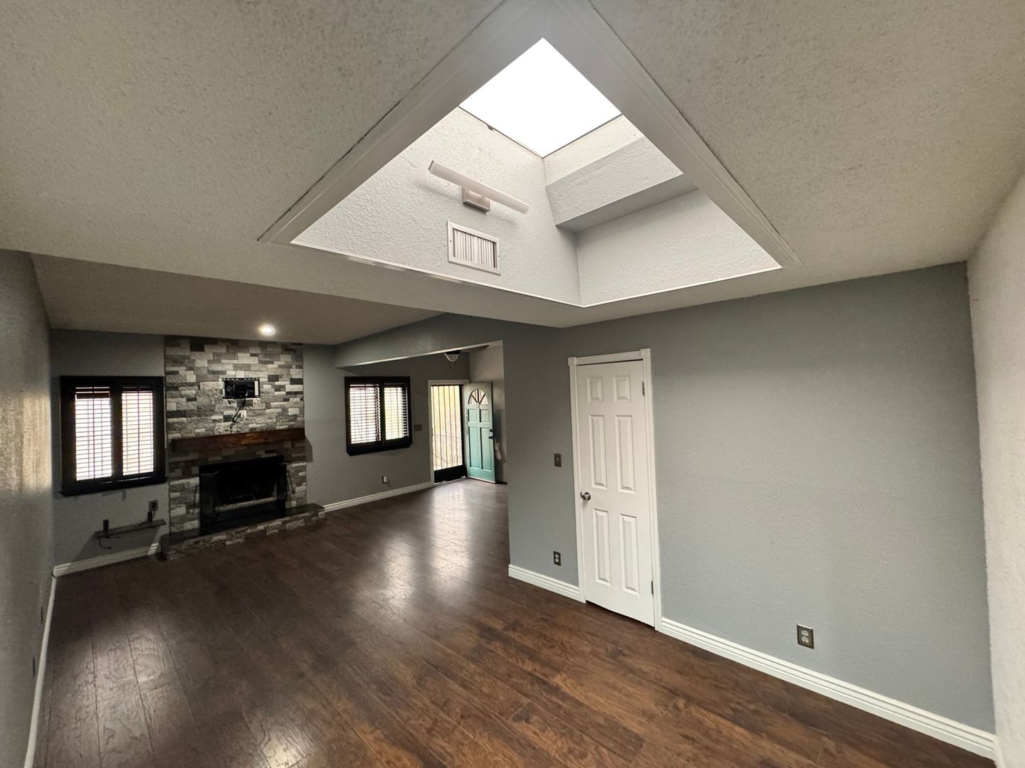 El Paso Townhome: 4618 N Stanton St