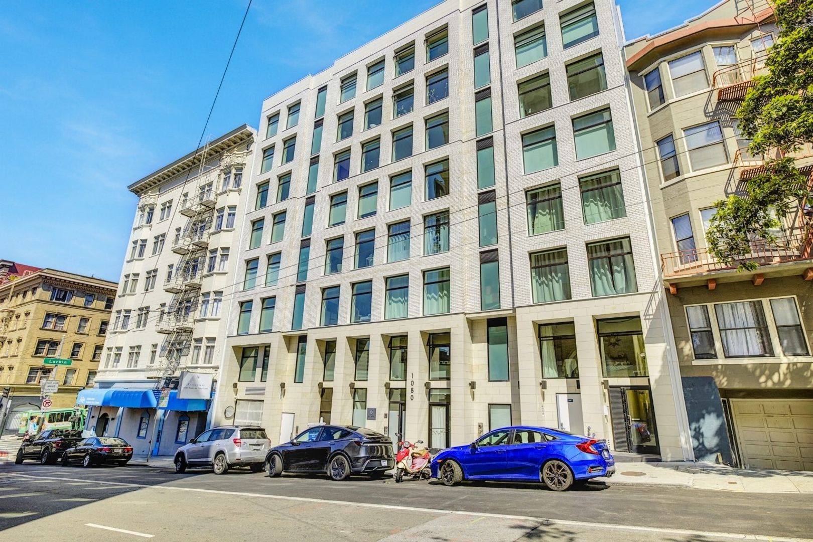 San Francisco Condo: 1080 Sutter St