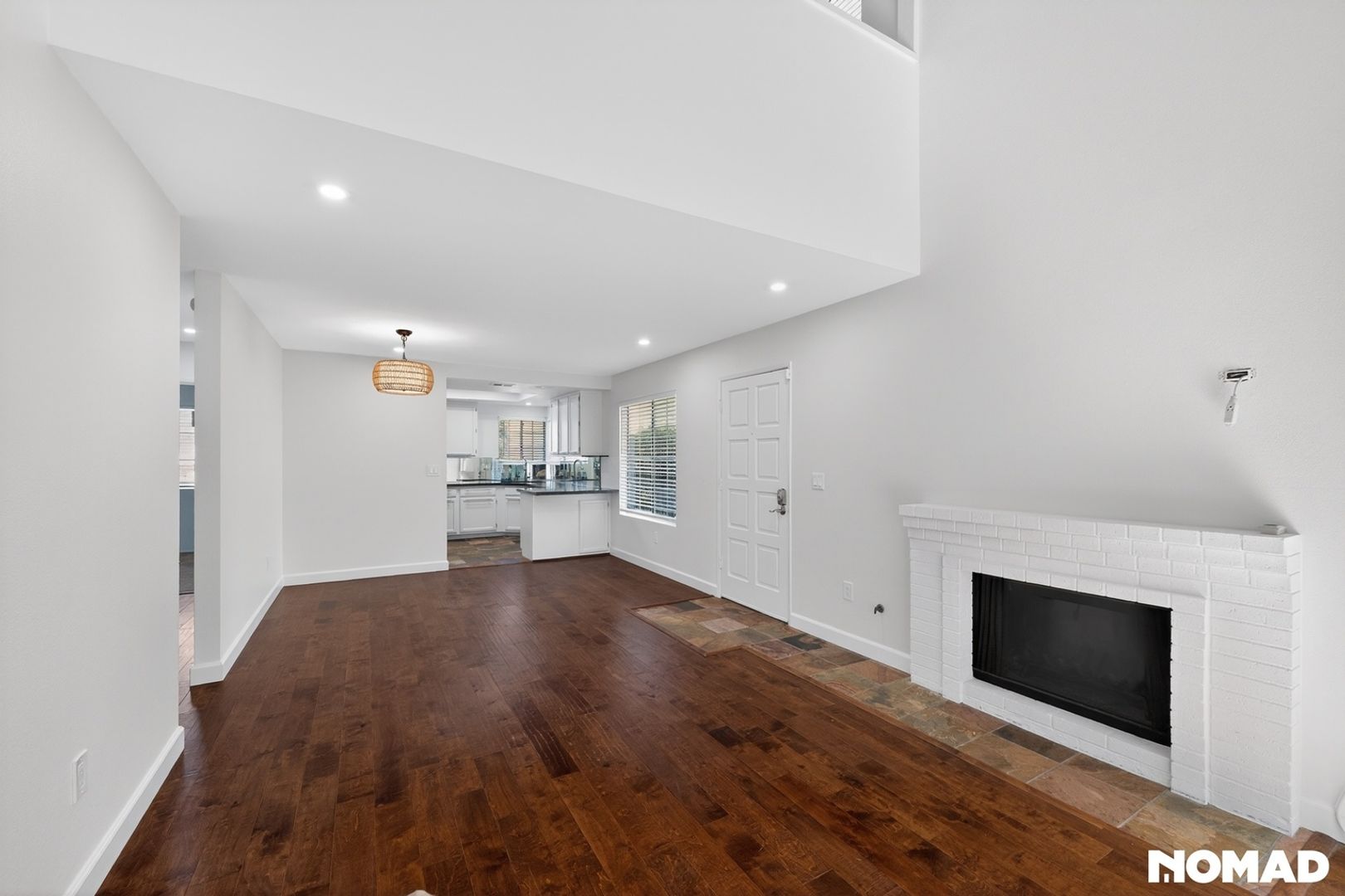Carlsbad House: 2893 Sanford Ln