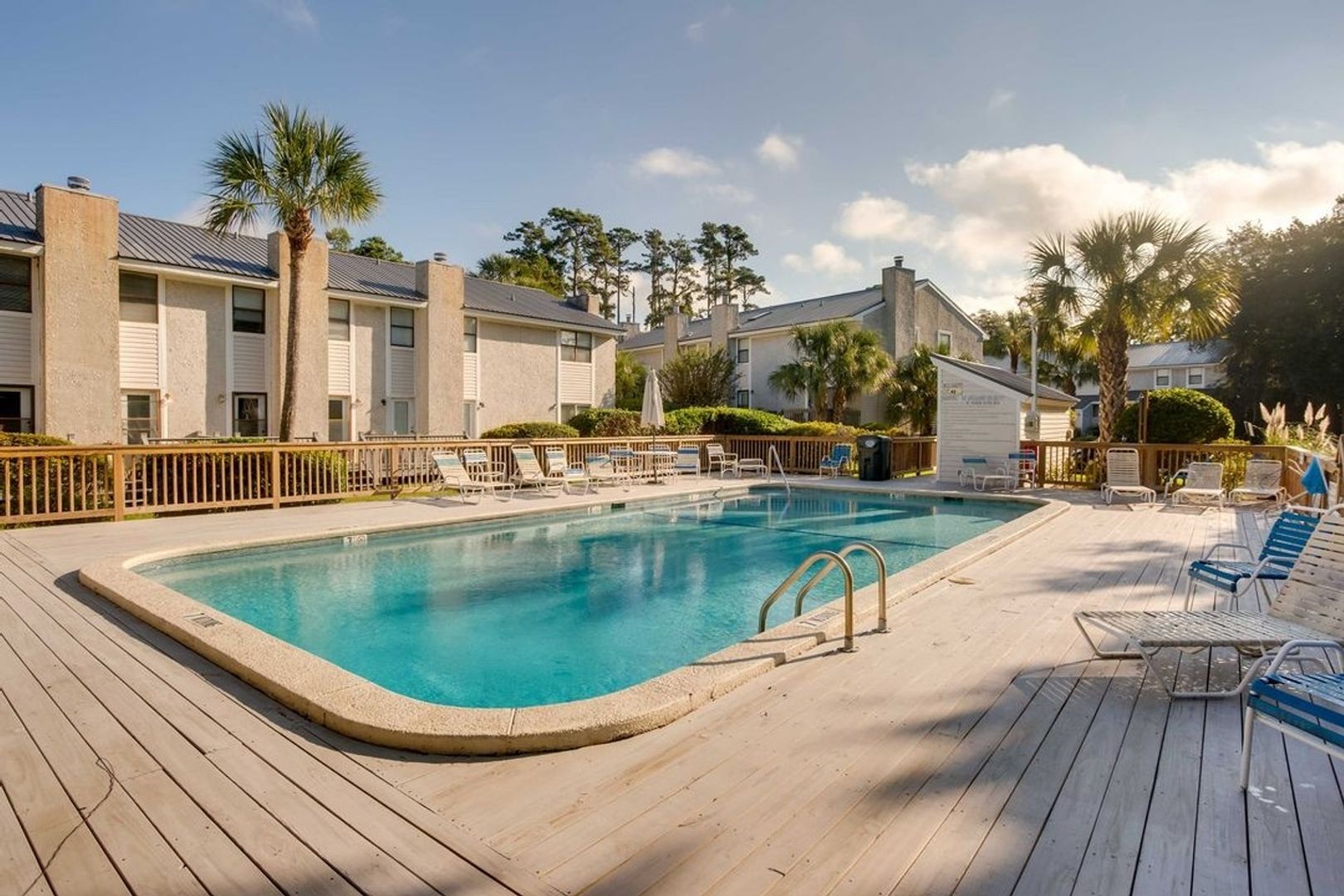 Saint Simons Island Condo: 1000 Sea Island Rd