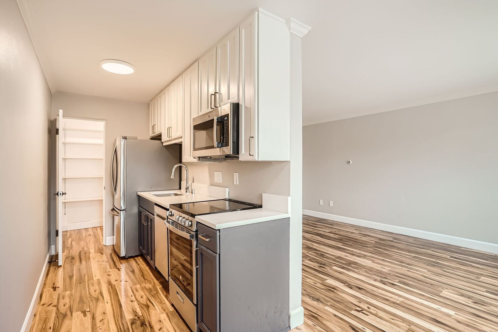 Denver Condo: 969 S Pearl St
