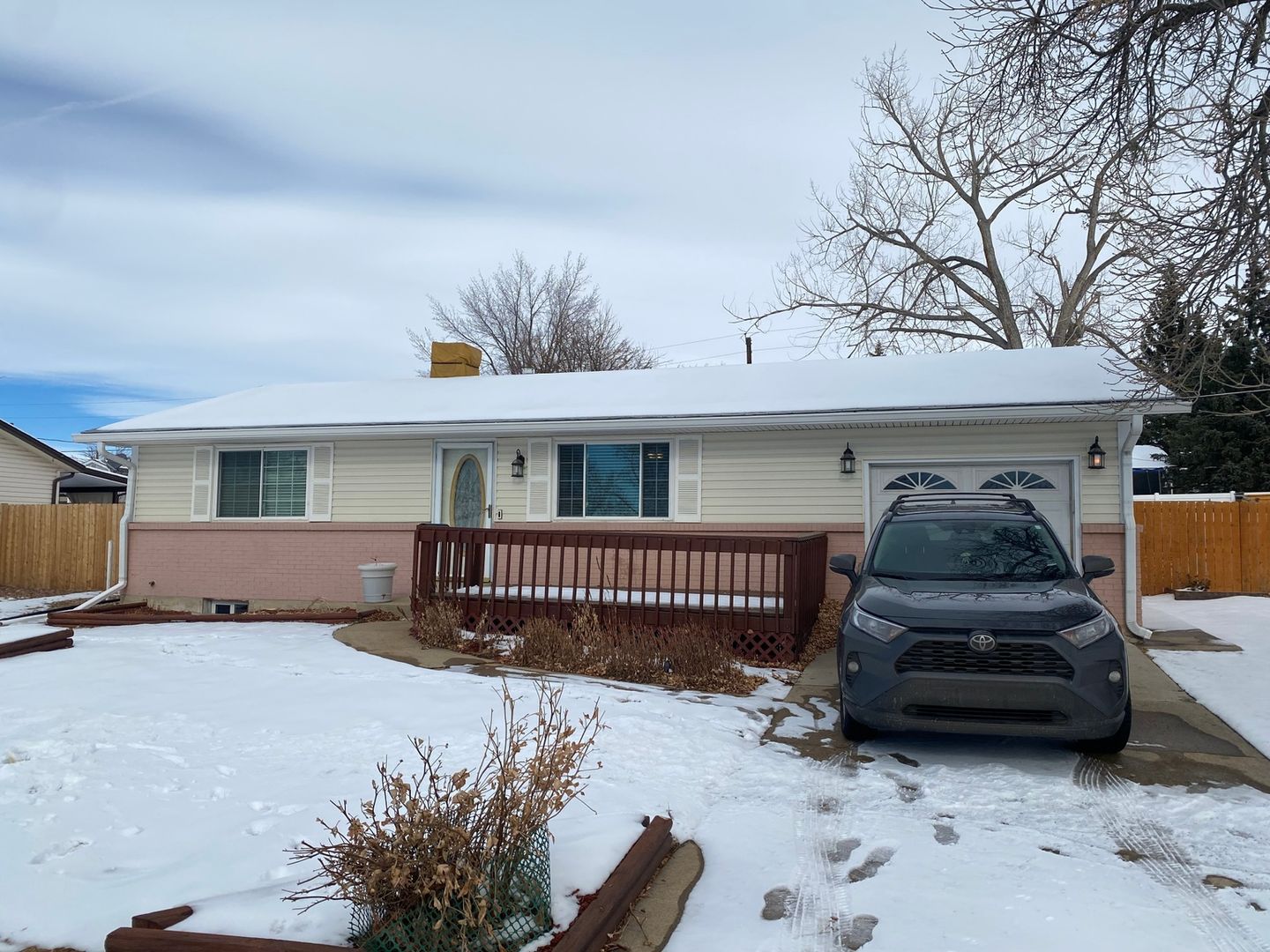 Westminster House: 4583 Shaw Blvd