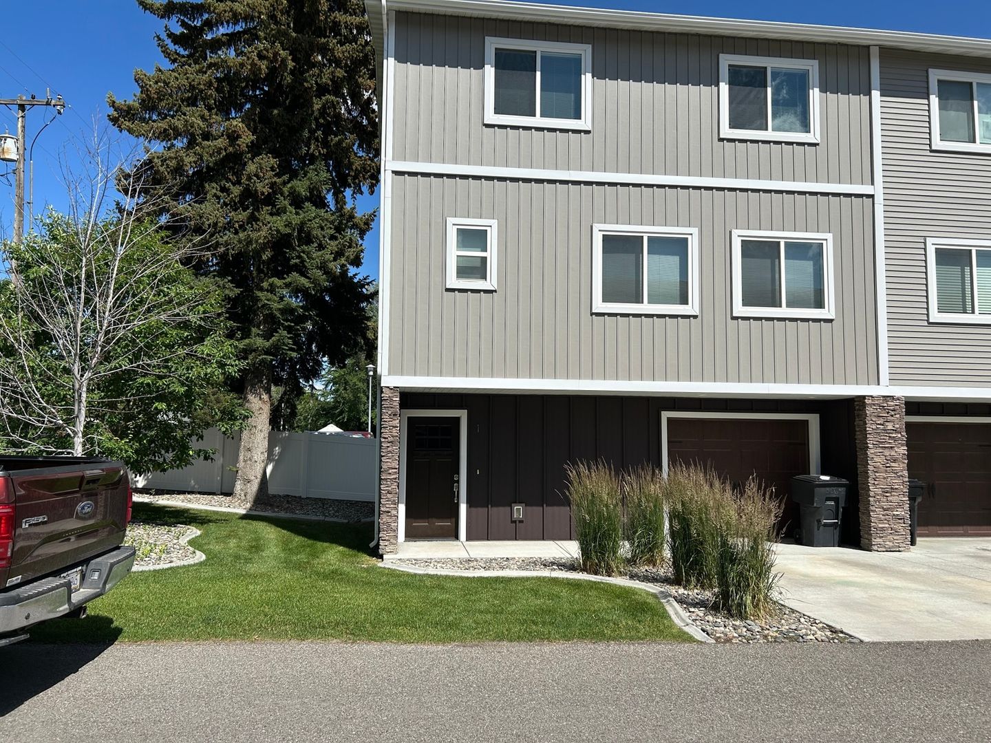 Billings Townhome: 3106 Boulder Ave