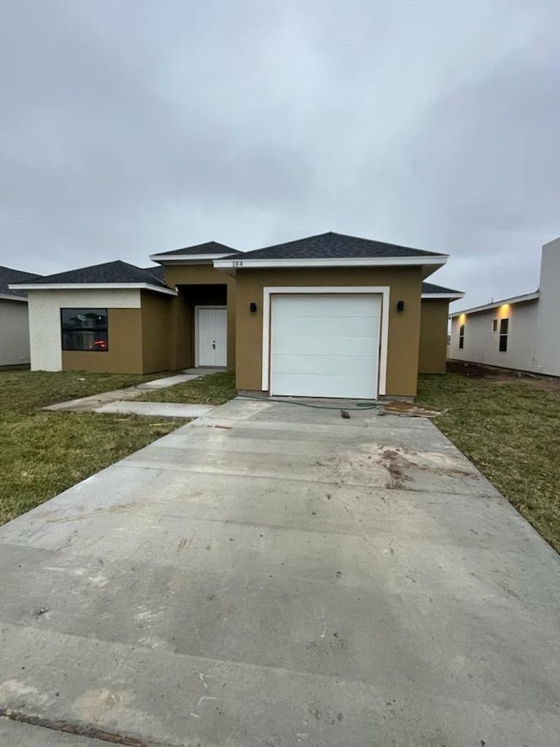 Charming 3BR House in San Benito