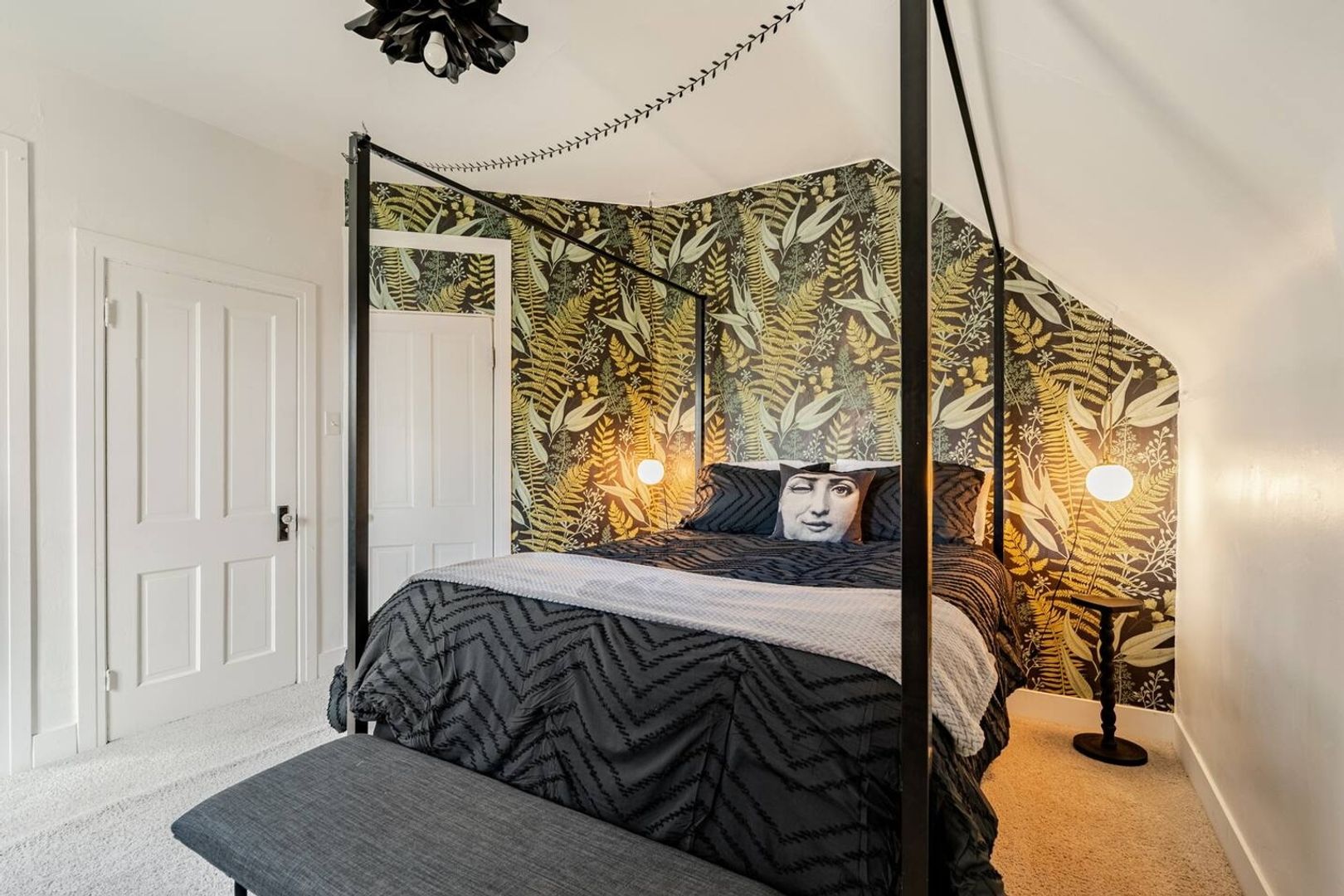 Denver House: 1155 Josephine St