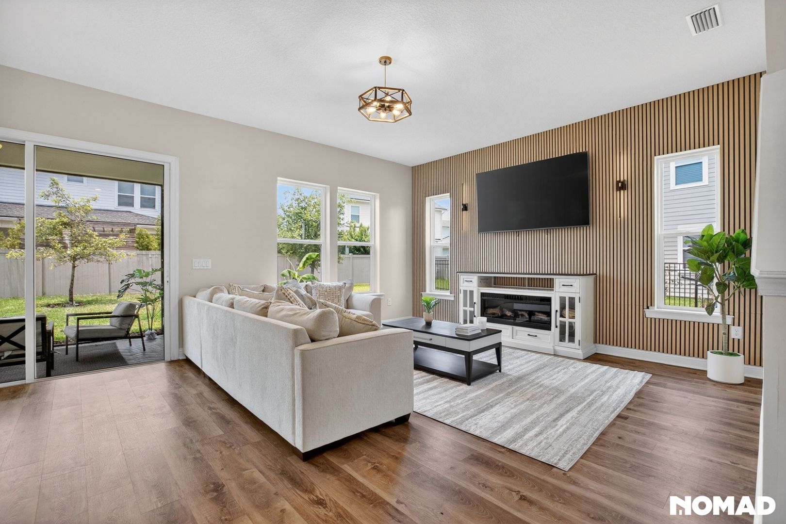 Saint Augustine House: 98 Permit Ct