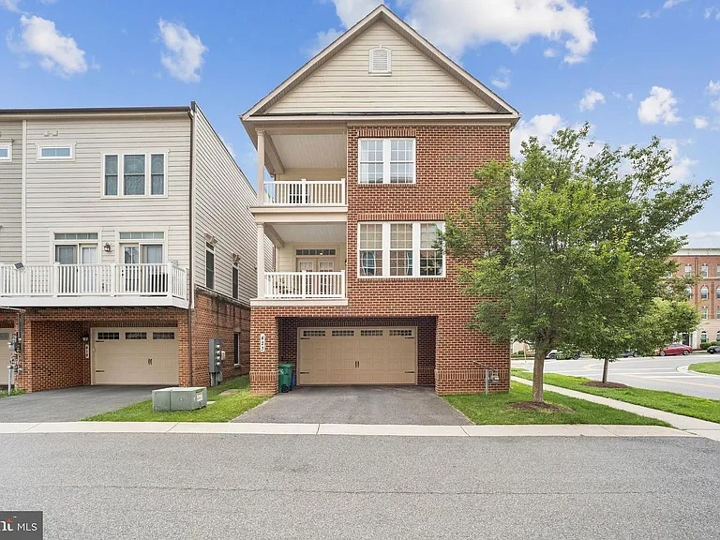 Gaithersburg House: 423 Parkview Ave
